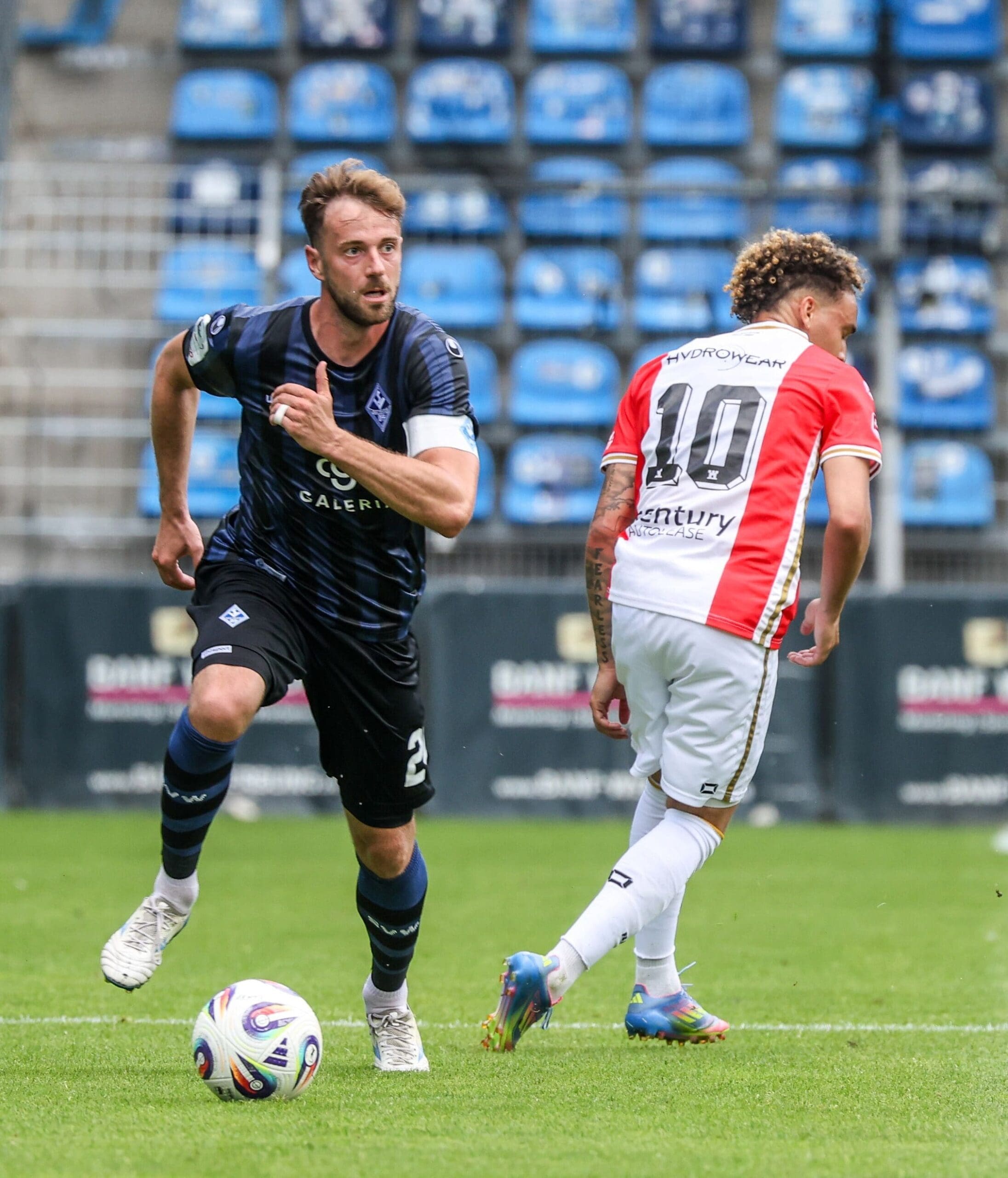 2025-07-26_FR_SVW_QZ2A0307-scaled-aspect-ratio-1028-1200