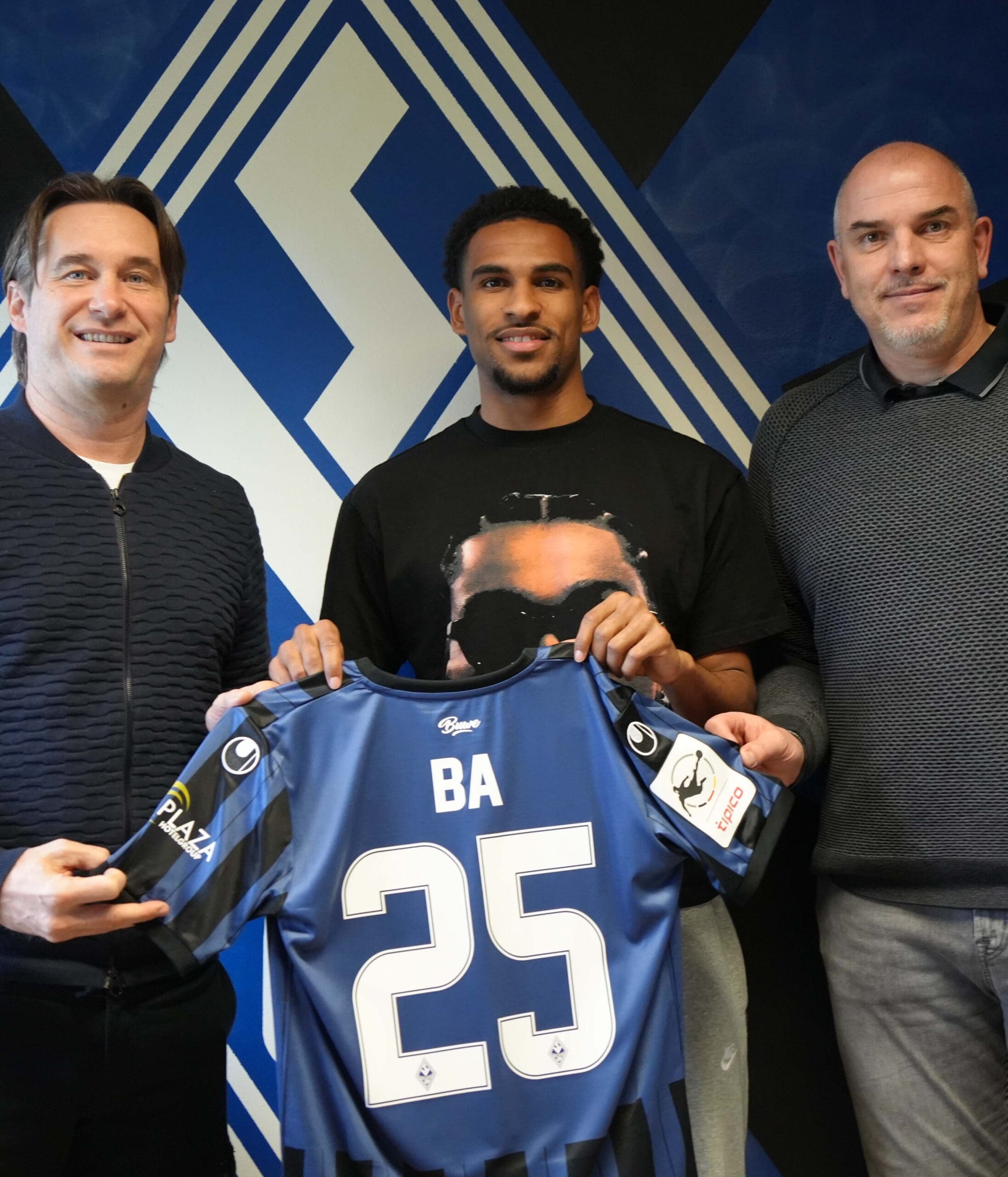 DSC07826-scaled-aspect-ratio-1028-1200