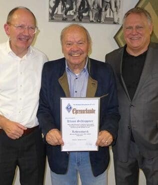 Specht-Markgraf-und-Schlappner-aspect-ratio-1028-1200