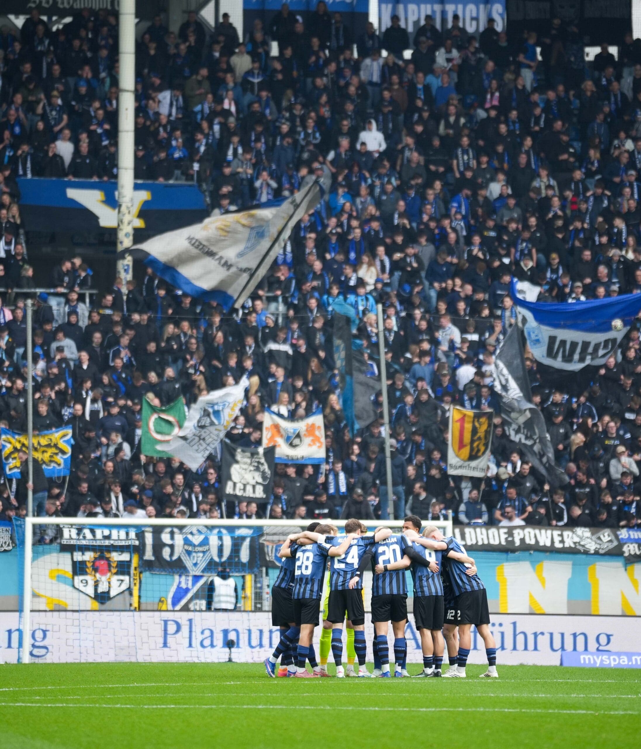 ck.sportfotografie_SVW-AUE-065-scaled-aspect-ratio-1028-1200